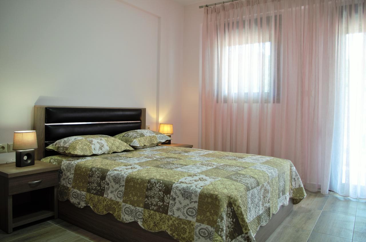 Anesis Luxury Apartments Скала-Сотірос Екстер'єр фото
